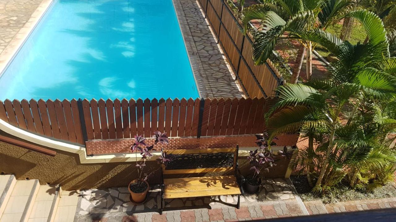 West Coast View Studios & Appartment Flic-en-Flacq Екстериор снимка